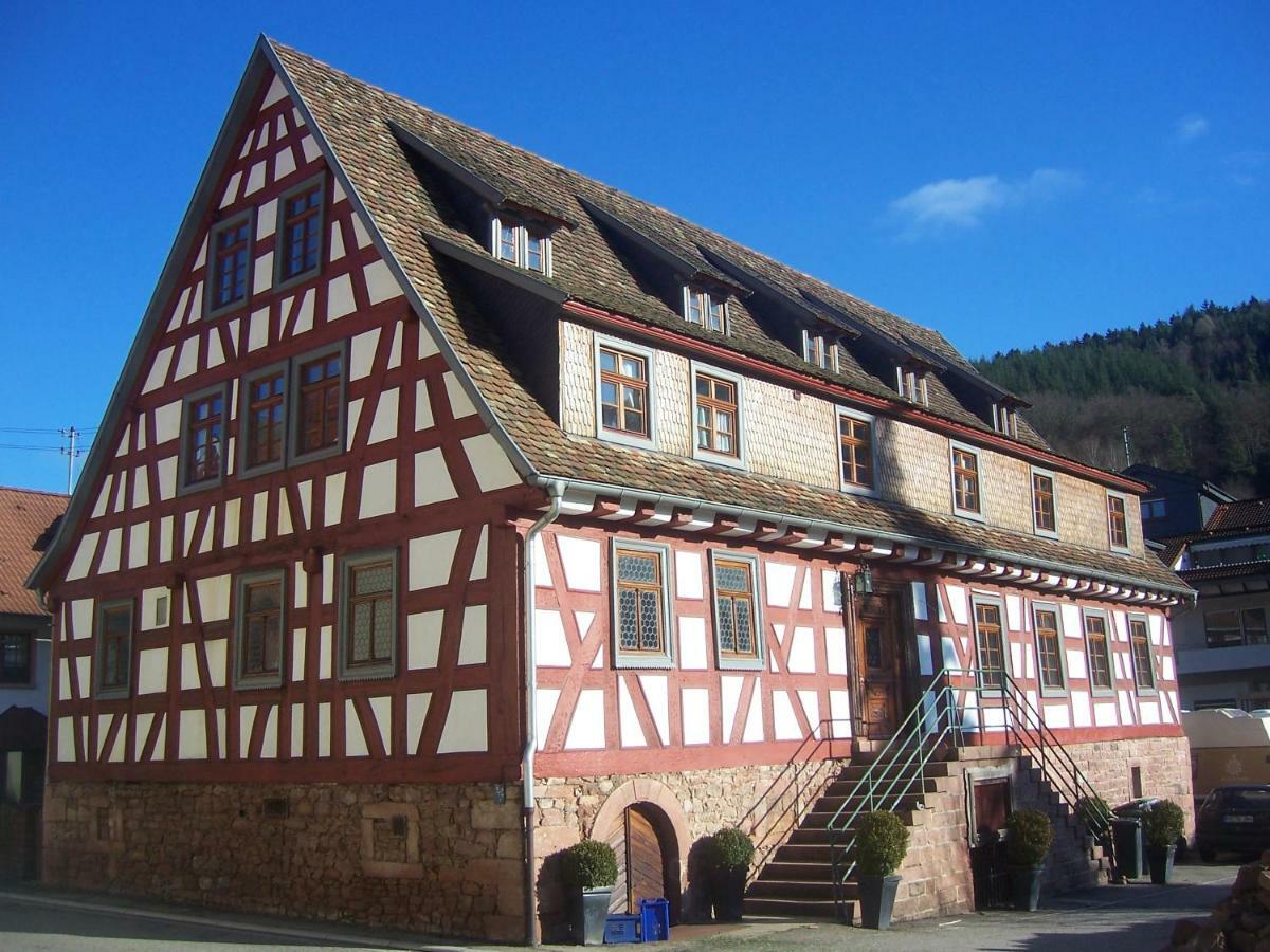 Heiligkreuzsteinach Roter Loewe B&B 외부 사진